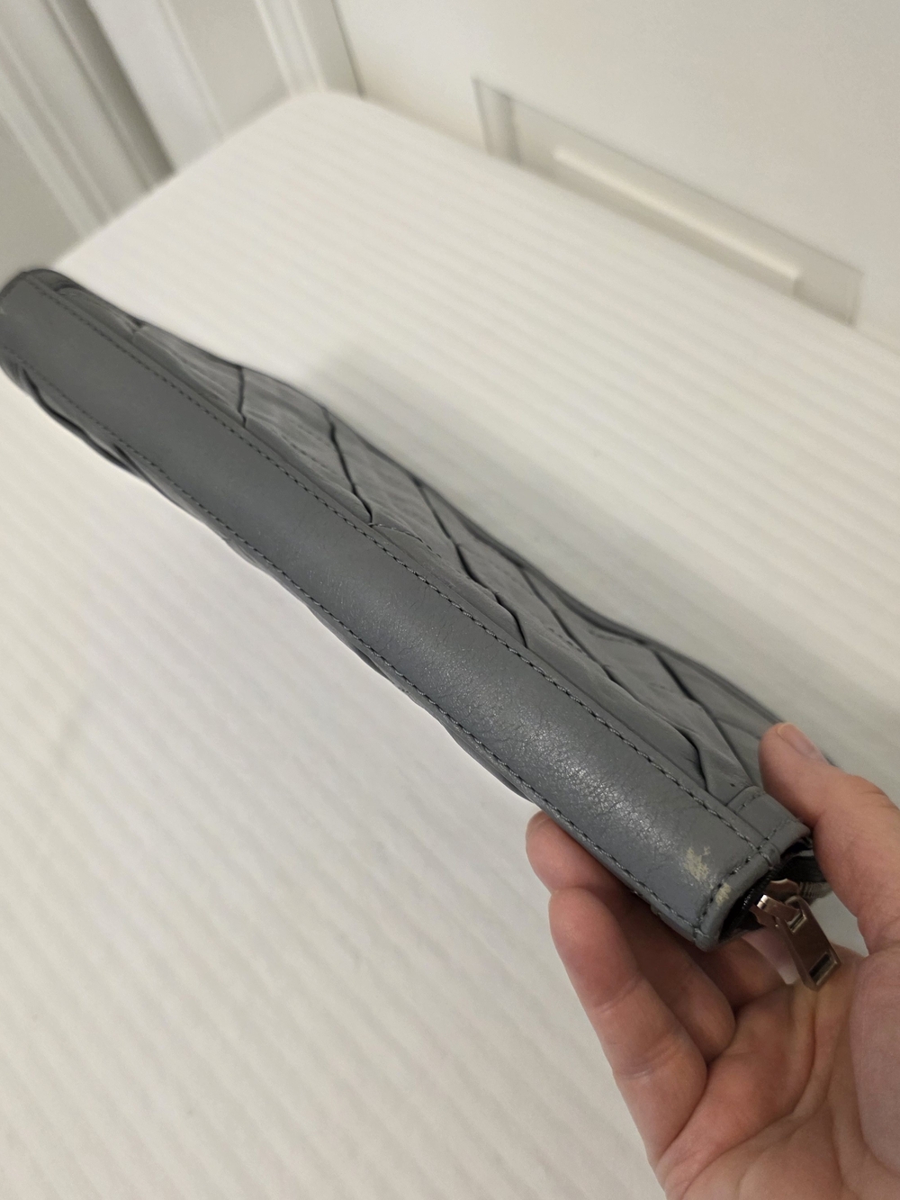 Gwen Convertible Grey & Black Leather Clutch Bag, Versatile Zip Close - Picture 8 of 16